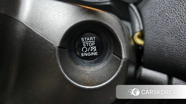 Jeep Renegade id 4202396 из Кореи 22