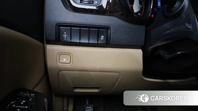Kia The New Carnival id 4907395 из Кореи 22