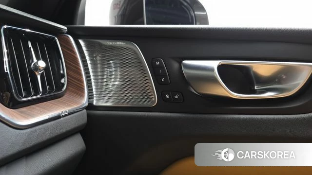 Volvo XC60 second Generation id 4315346 из Кореи 22