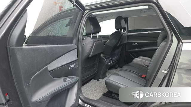 Peugeot 5008 second generation id 4517597 из Кореи 22