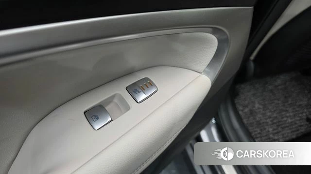 Genesis The New G70 id 4855435 из Кореи 22