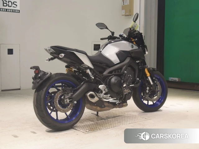 Yamaha MT-09 SP id 3945458 из Японии 21