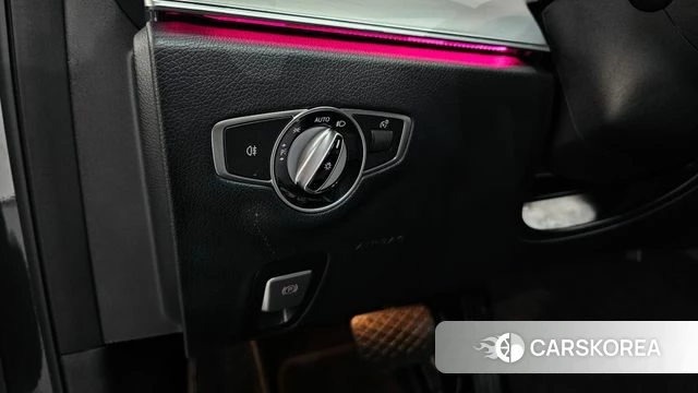 Mercedes-Benz E-Class W213 id 4309877 из Кореи 22