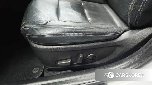 Hyundai Grandeur IG id 4225422 из Кореи 22