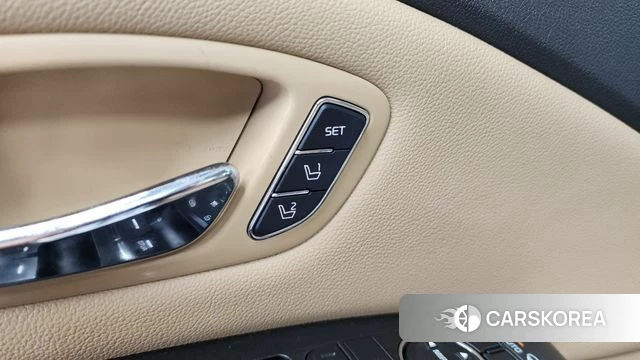 Kia The New Carnival id 4477541 из Кореи 22