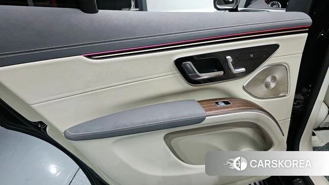 Mercedes-Benz EQS SUV X296 id 4329722 из Кореи 22