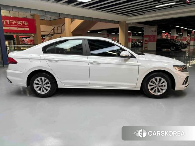 Volkswagen Bora id 4298202 из Китая 22