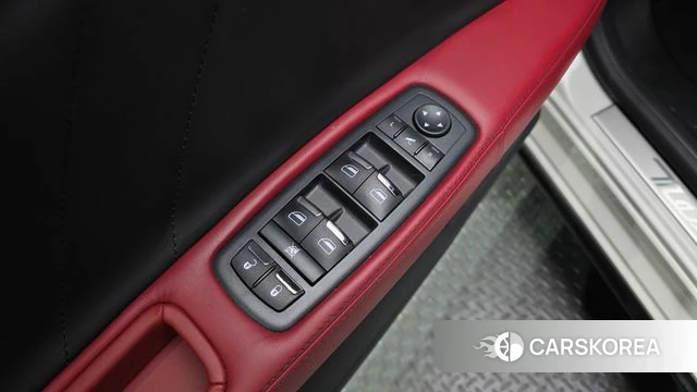 Maserati Ghibli id 4519975 из Кореи 22