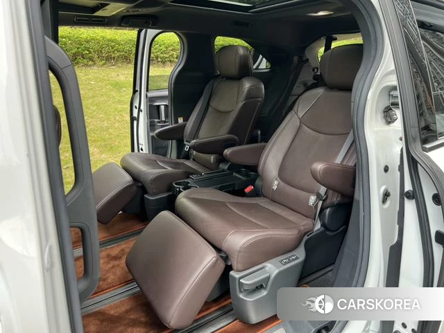 Toyota Saina id 4274568 из Китая 22