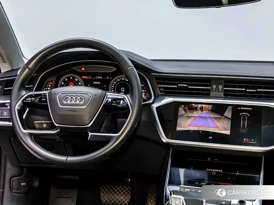 Audi A7L id 4649227 из Китая 22