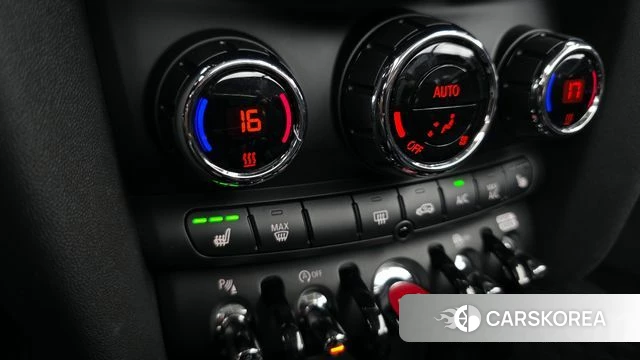 Mini Cooper S Convertible id 4186452 из Кореи 22