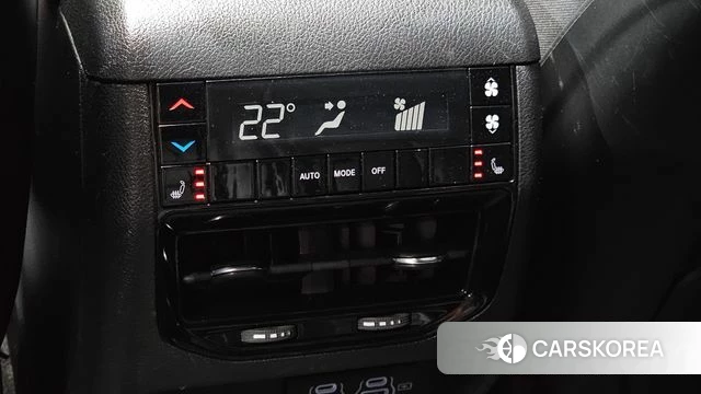 Jeep Grand Cherokee (WL) id 4433473 из Кореи 22
