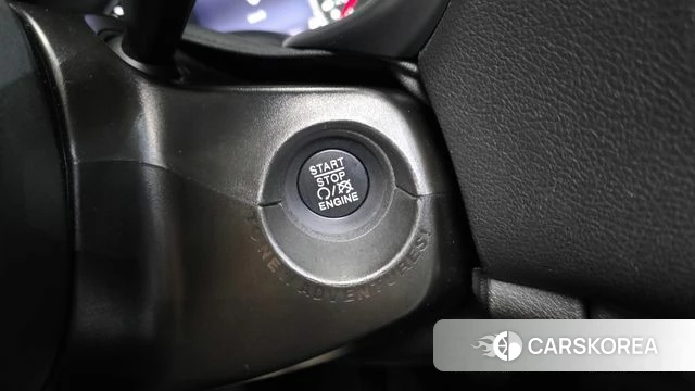 Jeep Renegade id 4430296 из Кореи 22