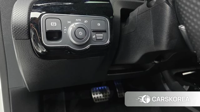 Mercedes-Benz A-Class W177 id 4308445 из Кореи 22