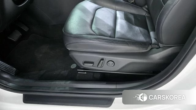 Kia Di Ol Nu Niro id 4361438 из Кореи 22