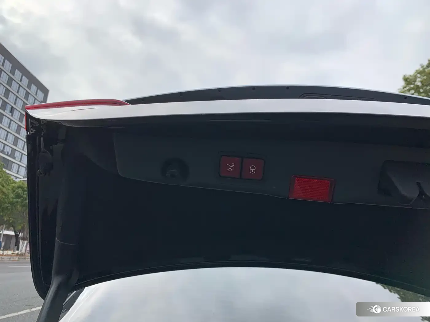 Mercedes-Benz E-Class id 4685999 из Китая 22
