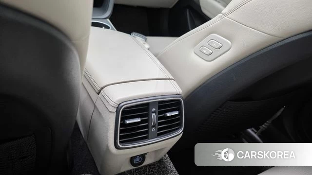 Genesis G70 id 4286046 из Кореи 22
