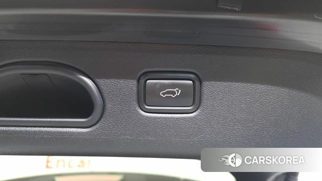 Kia Sportage The Bold id 4482884 из Кореи 22