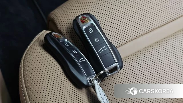 Porsche Cayenne (PO536) id 4474805 из Кореи 22
