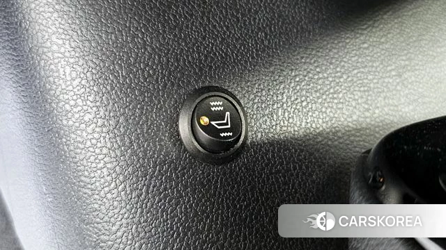 Toyota Prius 4th Generation id 4233063 из Кореи 22