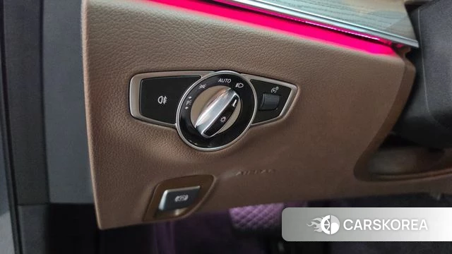 Mercedes-Benz E-Class W213 id 4780177 из Кореи 22