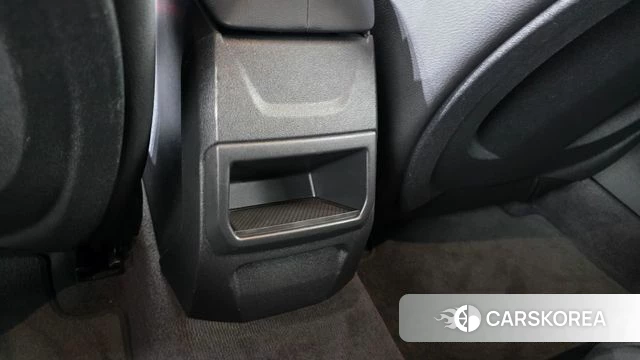 BMW 1 Series (F40) id 4203116 из Кореи 22