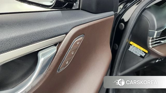 Hyundai The New Grandeur IG Hybrid id 4568060 из Кореи 22