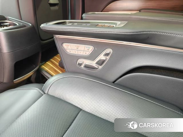 Mercedes-Benz V-class id 4256594 из Китая 22