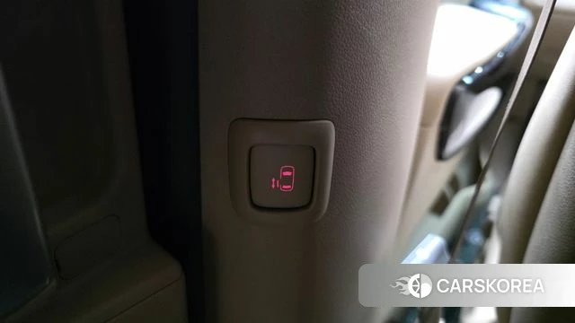 Kia The New Carnival id 4389902 из Кореи 22