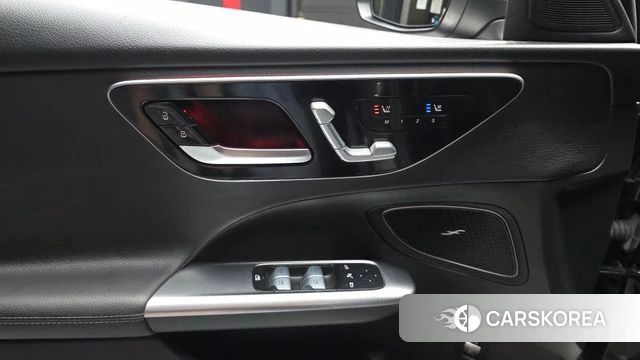 Mercedes-Benz C-Class W206 id 4602723 из Кореи 22
