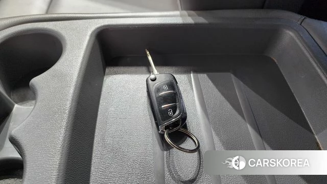 Hyundai The New Grand Starex id 4906961 из Кореи 22