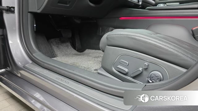 Genesis G90 (RS4) id 4388054 из Кореи 22
