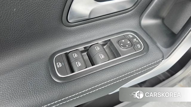 Mercedes-Benz A-Class W177 id 4671915 из Кореи 22