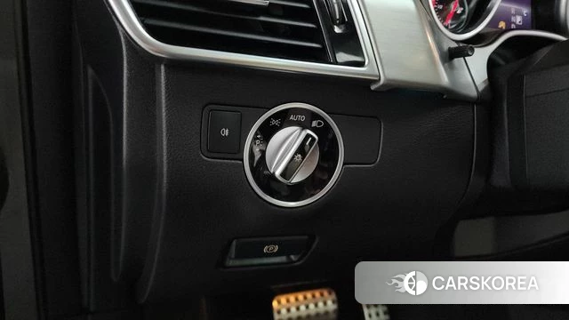 Mercedes-Benz GLE - Class W166 id 4318282 из Кореи 22