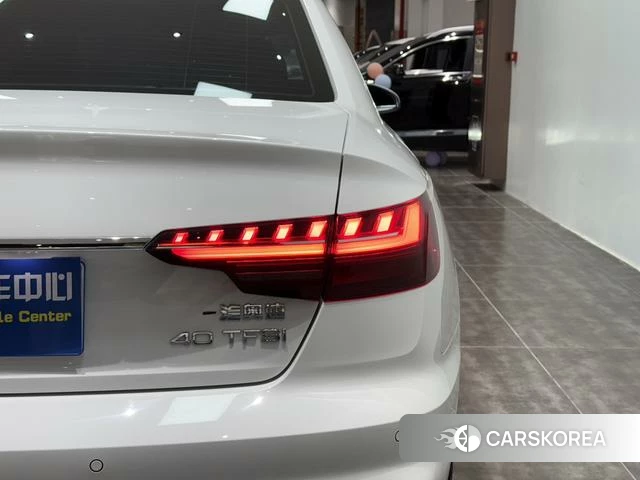 Audi A4L id 4299704 из Китая 22