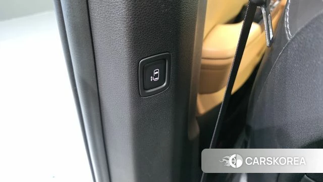 Kia Carnival 4th generation id 4613136 из Кореи 22