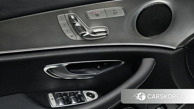 Mercedes-Benz E-Class W213 id 4384701 из Кореи 22
