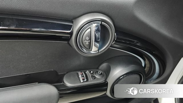 Mini Cooper id 4676209 из Кореи 22