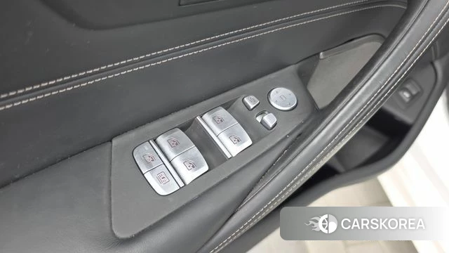 BMW 5 Series (G30) id 4872798 из Кореи 22