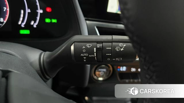 Lexus UX300h id 4329547 из Кореи 22