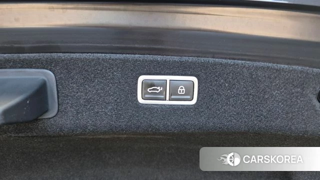 Genesis G90 (RS4) id 4762695 из Кореи 22