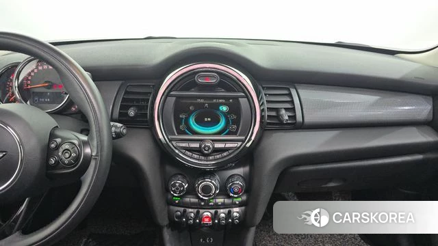 Mini Cooper D id 4626301 из Кореи 22