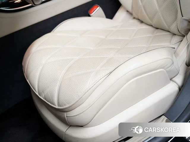 Mercedes-Benz Maybach S-class id 4275345 из Китая 22