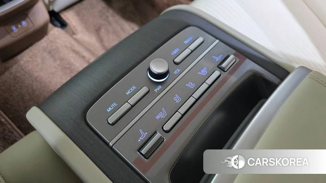 Hyundai Grandeur (GN7) id 4281515 из Кореи 22