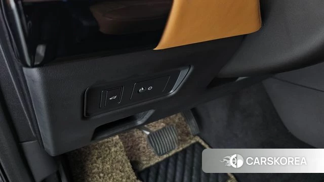 Land Rover Discovery 5 id 4717182 из Кореи 22