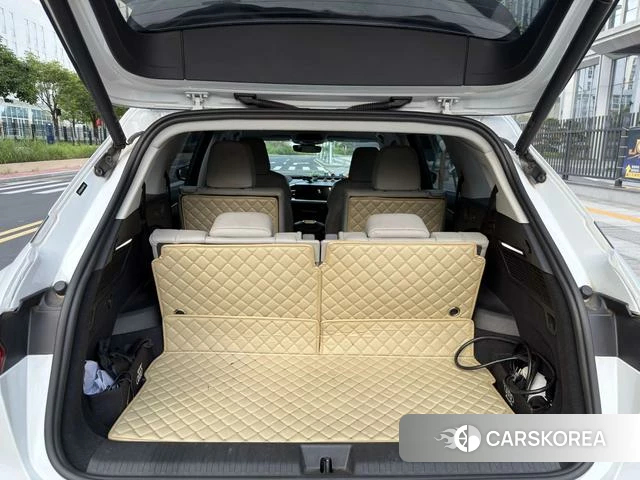 Audi Q5 e-tron id 4263918 из Китая 22