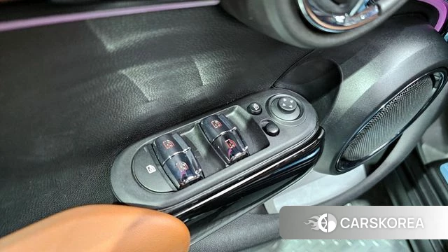 Mini Cooper S id 4292599 из Кореи 22