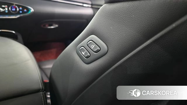 Genesis GV70 id 4646083 из Кореи 22