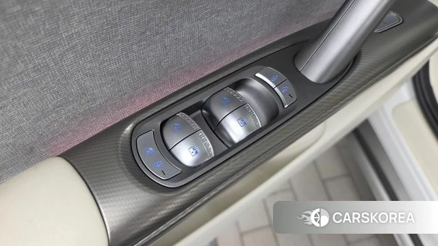 Genesis GV60 id 4650869 из Кореи 22
