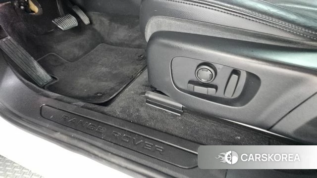 Land Rover Range Rover Evoque 2nd Generation id 4632786 из Кореи 22